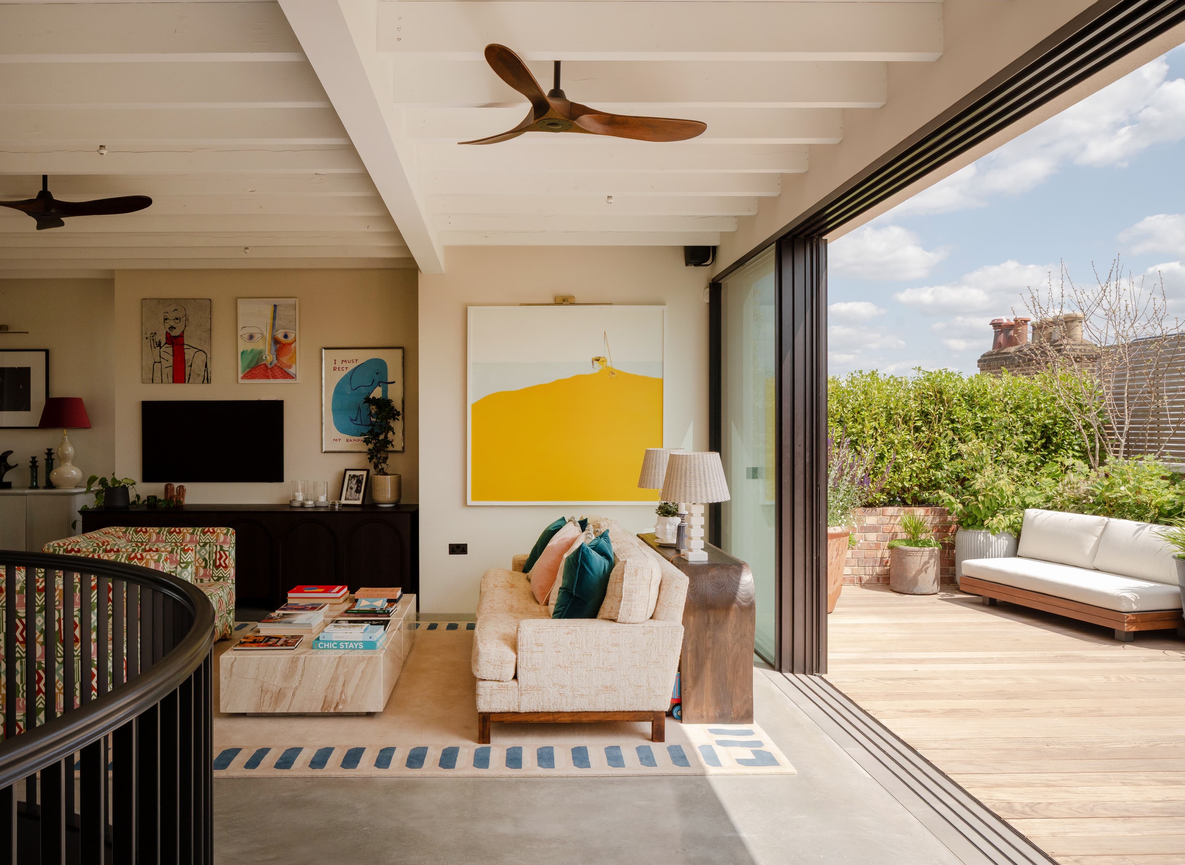 Penthouse at Barnsbury Square — set 3