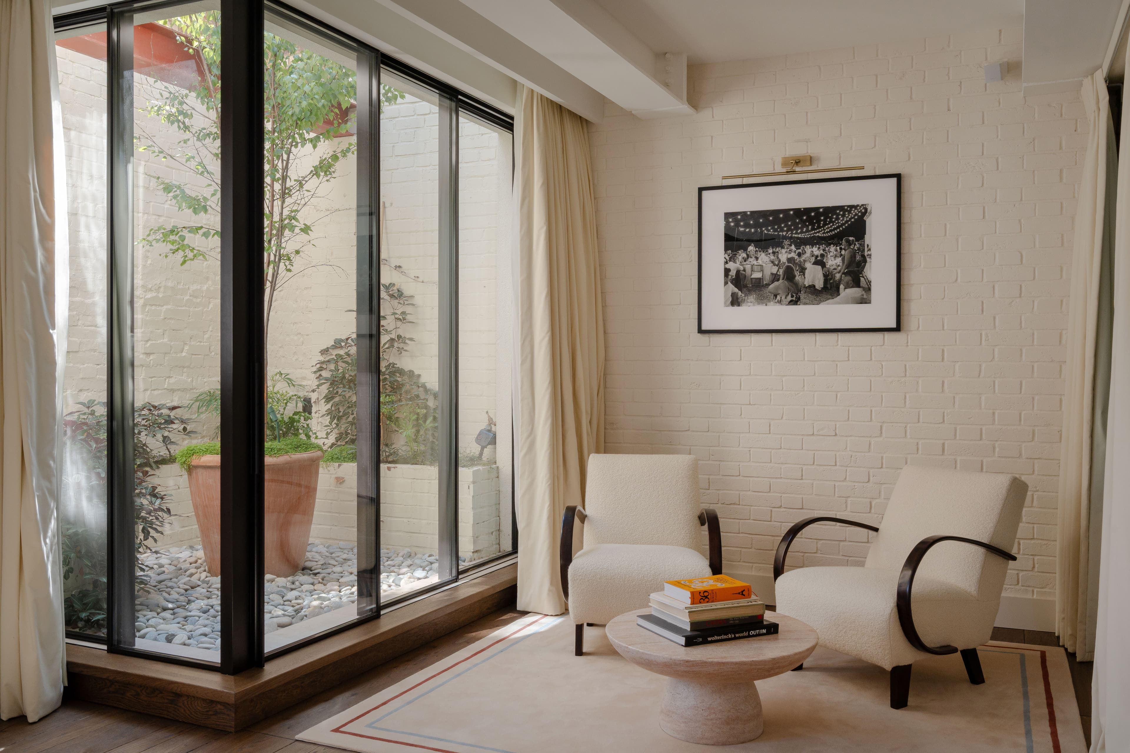 Penthouse at Barnsbury Square — set 4